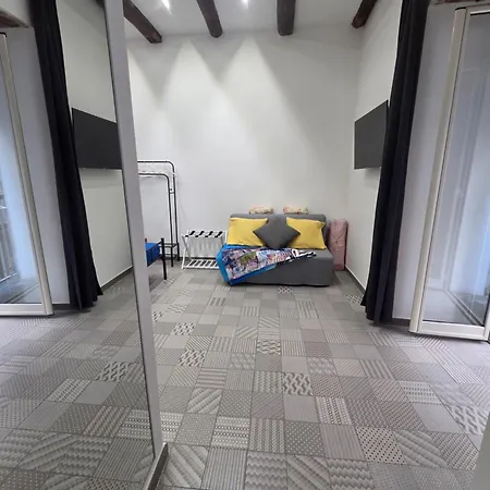 Apartament Al Centro Di Accanto Al Crist0 Velato Neapol