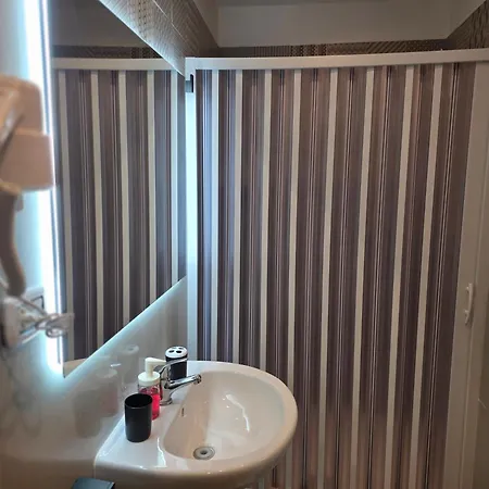 Al Centro Di Accanto Al Crist0 Velato Appartement Napels