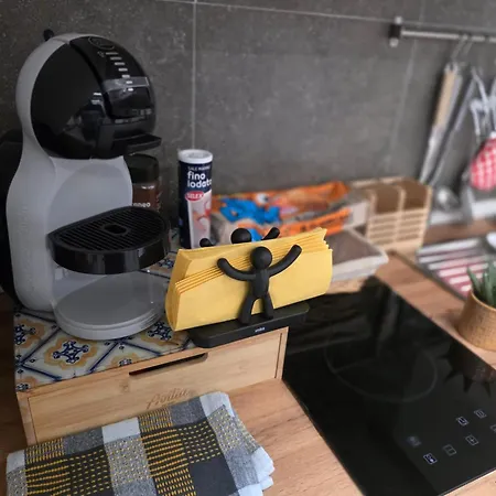 Appartement Al Centro Di Accanto Al Crist0 Velato Napels