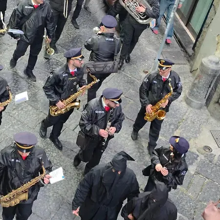 Apartamento Al Centro Di Accanto Al Crist0 Velato
